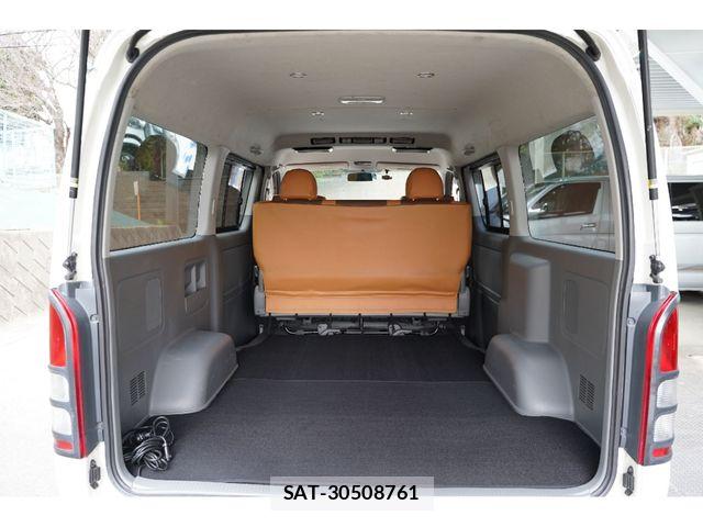Toyota REGIUSACE VAN 2009-02 6017066-27
