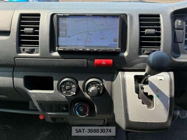 Toyota REGIUSACE VAN 2019-02 6017058-24