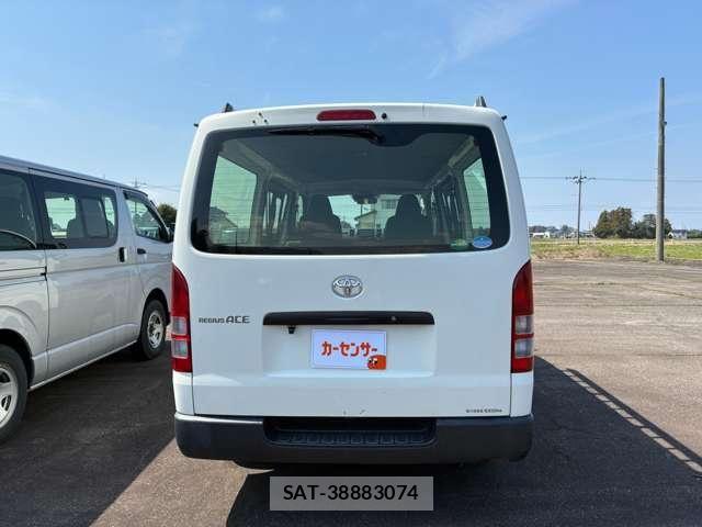 Toyota REGIUSACE VAN 2019-02 6017058-3