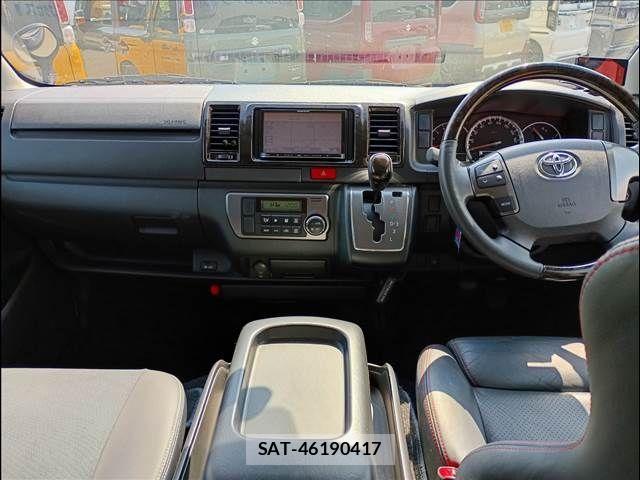 Toyota REGIUSACE VAN 2017-03 6247020-1