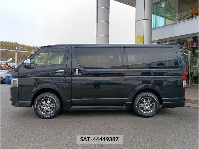 Toyota REGIUSACE VAN 2020-02 6272711-11