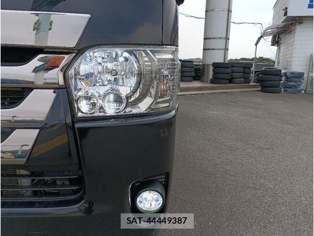 Toyota REGIUSACE VAN 2020-02 6272711-26