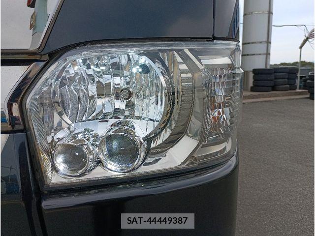 Toyota REGIUSACE VAN 2020-02 6272711-27