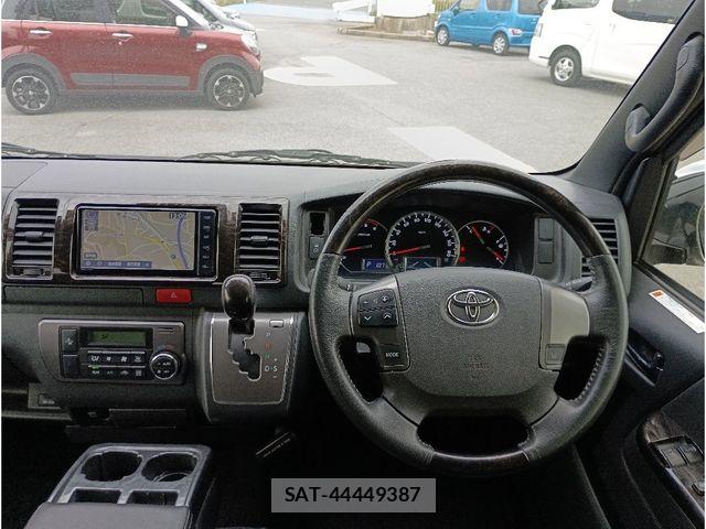 Toyota REGIUSACE VAN 2020-02 6272711-2
