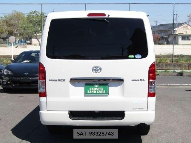 Toyota REGIUSACE VAN 2019-04 6614438-19
