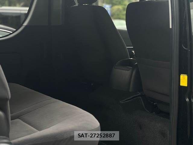 Toyota REGIUSACE VAN 2012-11 6614439-9
