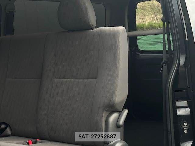Toyota REGIUSACE VAN 2012-11 6614439-8