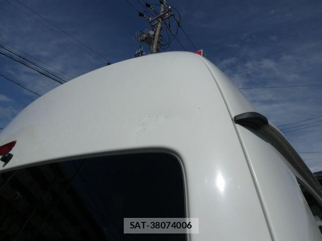 Toyota REGIUSACE VAN 2018-05 6673367-26