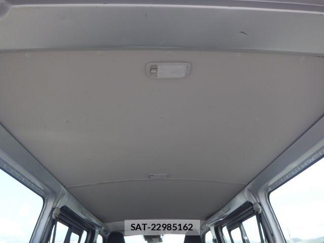 Toyota REGIUSACE VAN 2019-03 6816883-10