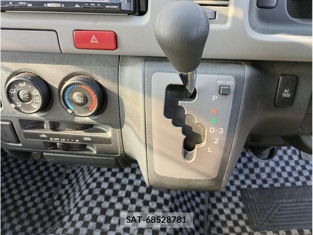 Toyota REGIUSACE VAN 2008-03 6997702-8