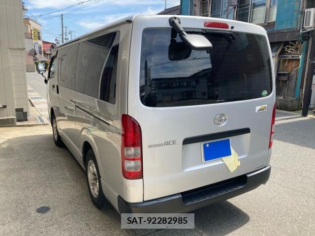 Toyota REGIUSACE VAN 2014-09 7224189-6