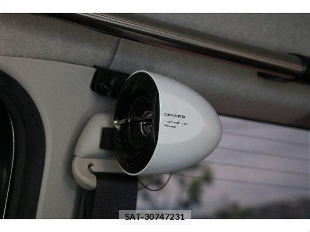 Toyota REGIUSACE VAN 2015-01 7224186-11