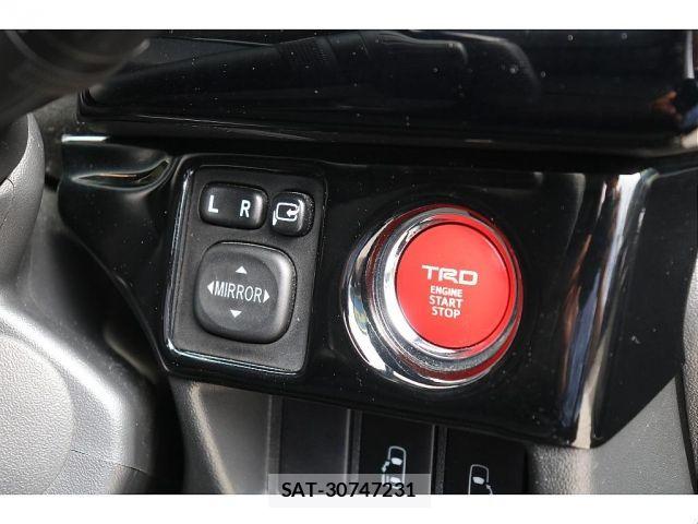 Toyota REGIUSACE VAN 2015-01 7224186-17