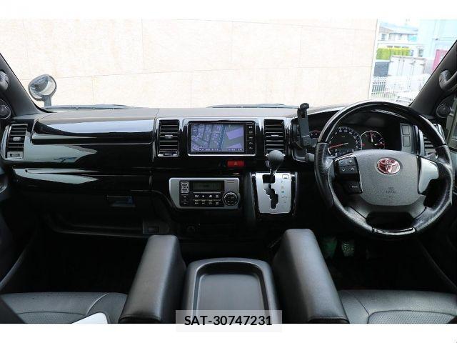 Toyota REGIUSACE VAN 2015-01 7224186-3