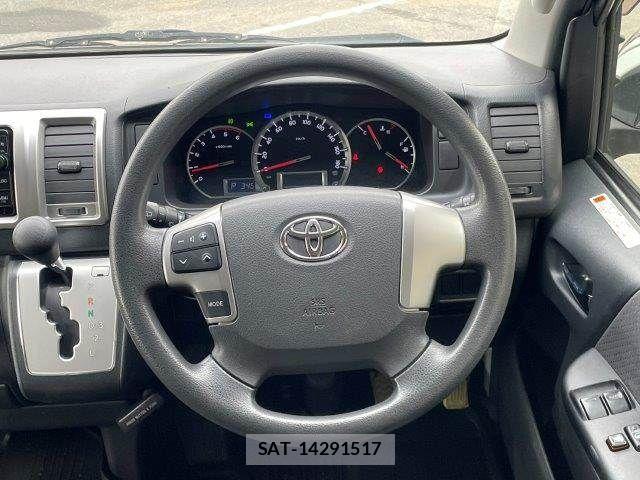 Toyota REGIUSACE VAN 2015-07 7224190-11