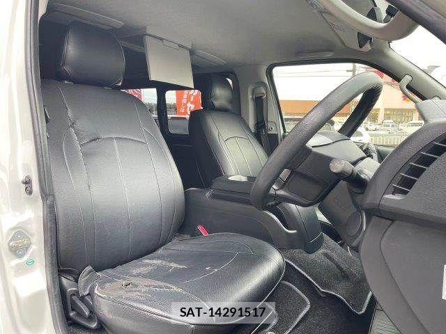 Toyota REGIUSACE VAN 2015-07 7224190-8