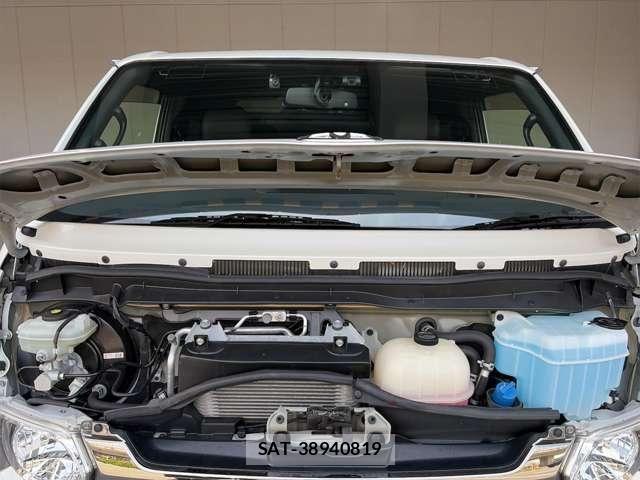 Toyota REGIUSACE VAN 2019-10 7252120-20