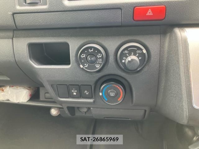 Toyota REGIUSACE VAN 2018-10 7359582-13
