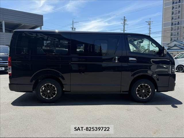Toyota REGIUSACE VAN 2016-12 7393854-12