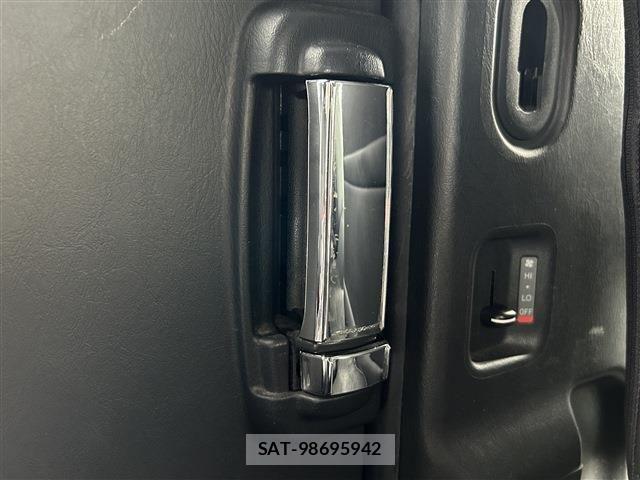 Toyota REGIUSACE VAN 2018-12 7457284-22