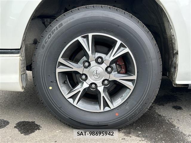 Toyota REGIUSACE VAN 2018-12 7457284-5