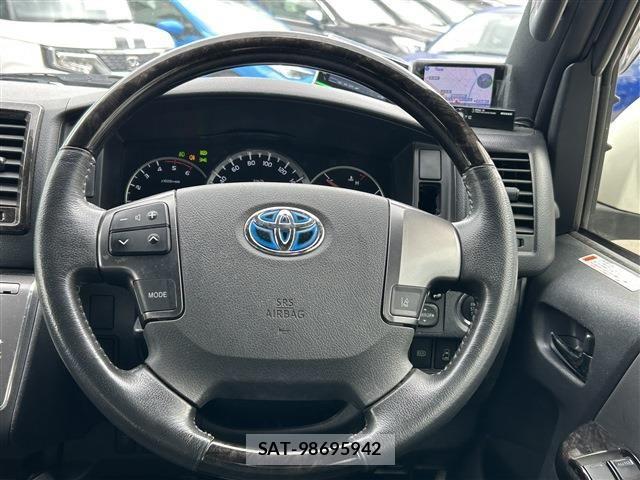 Toyota REGIUSACE VAN 2018-12 7457284-8