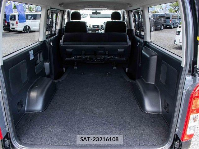 Toyota REGIUSACE VAN 2014-01 7457285-9