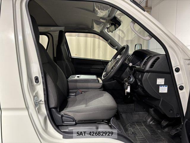 Toyota REGIUSACE VAN 2020-03 7457286-4