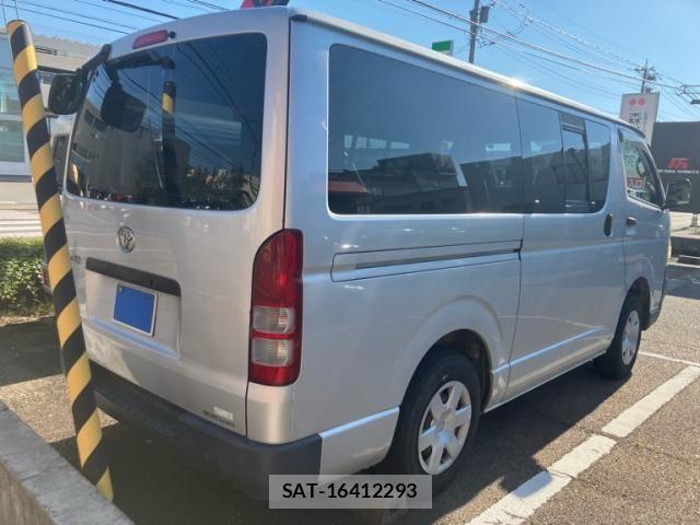 Toyota REGIUSACE VAN 2007-06 7502581-3