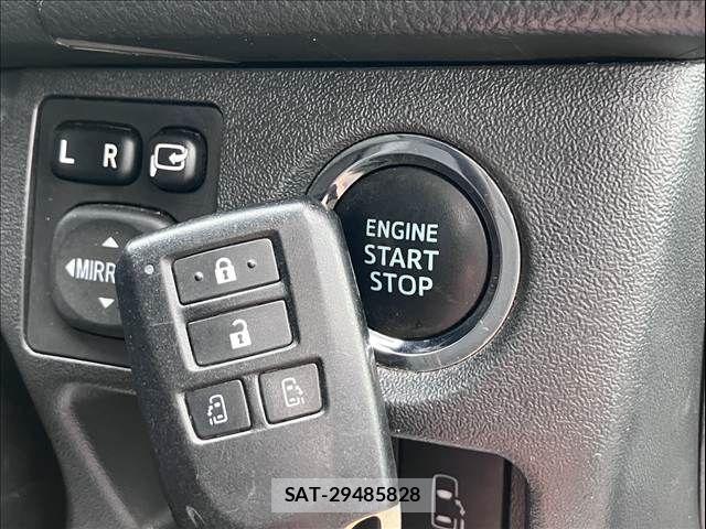 Toyota REGIUSACE VAN 2018-04 7562740-16