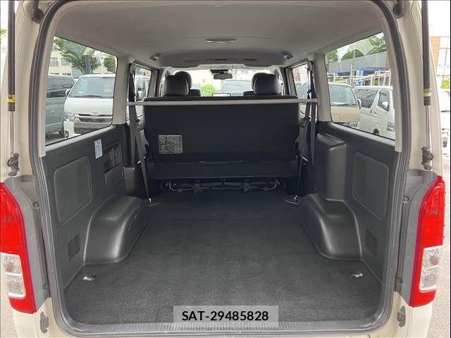 Toyota REGIUSACE VAN 2018-04 7562740-19