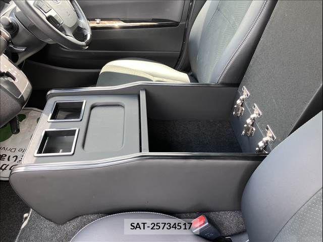 Toyota REGIUSACE VAN 2018-12 7619544-17
