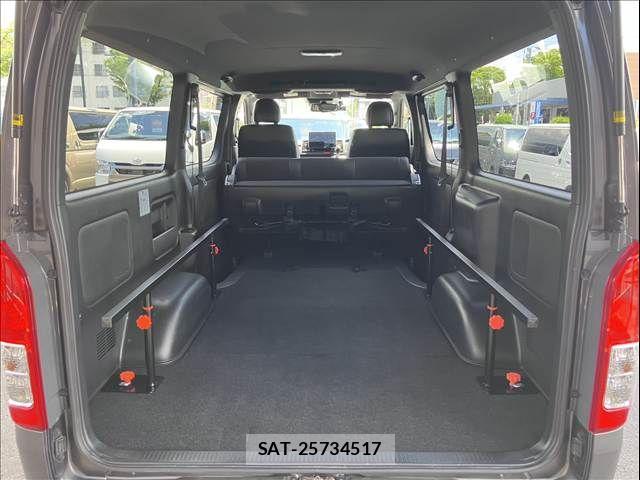 Toyota REGIUSACE VAN 2018-12 7619544-19