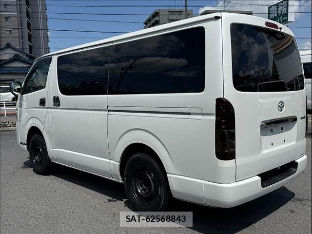 Toyota REGIUSACE VAN 2019-04 7619545-15