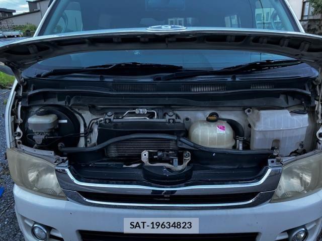 Toyota REGIUSACE VAN 2004-11 7727870-24