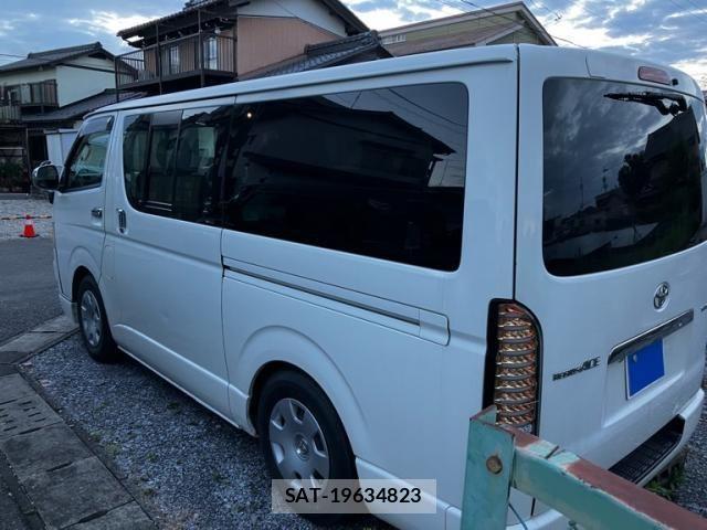 Toyota REGIUSACE VAN 2004-11 7727870-2