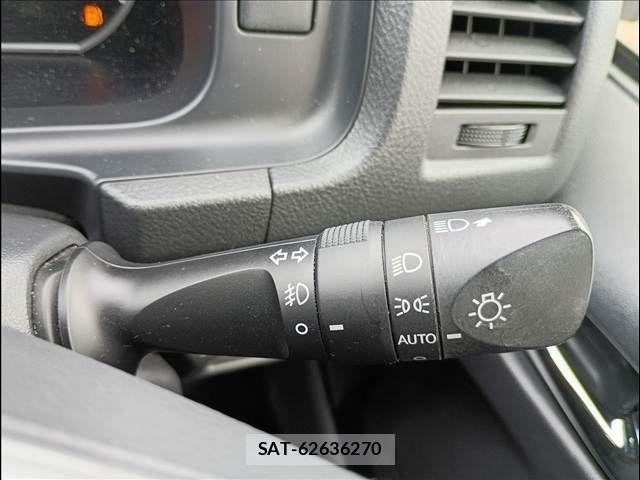 Toyota REGIUSACE VAN 2019-05 7727861-11