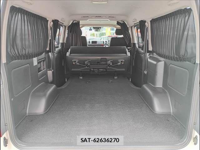 Toyota REGIUSACE VAN 2019-05 7727861-19