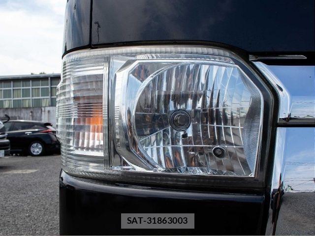 Toyota REGIUSACE VAN 2015-01 8037904-13
