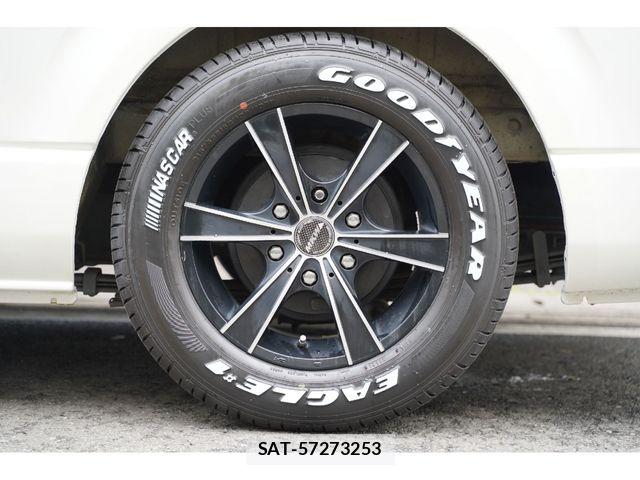 Toyota REGIUSACE VAN 2013-07 8075343-19