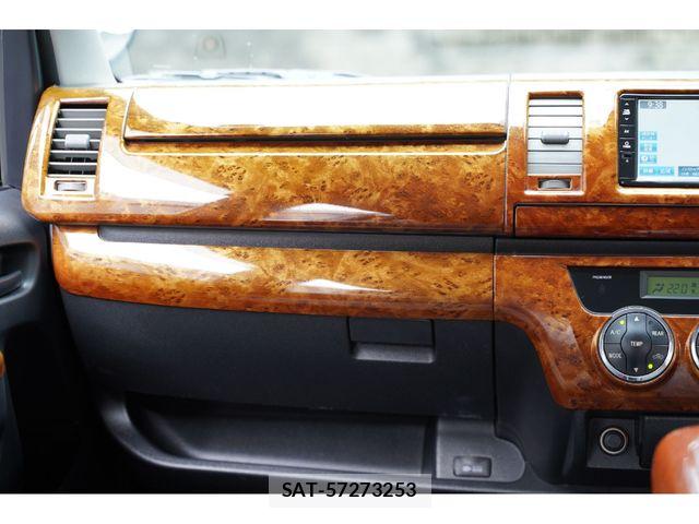 Toyota REGIUSACE VAN 2013-07 8075343-21