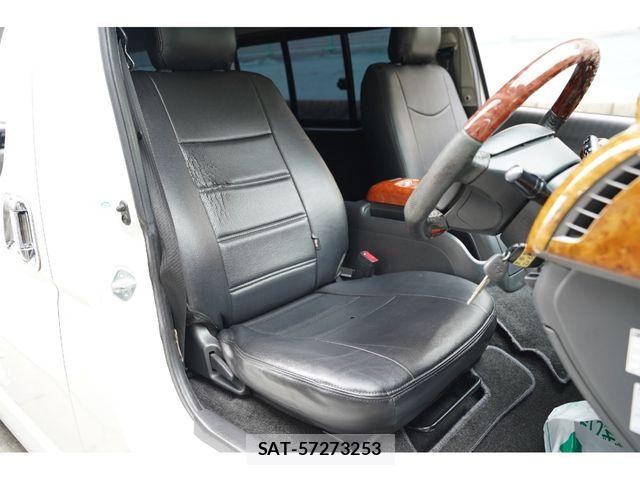 Toyota REGIUSACE VAN 2013-07 8075343-24