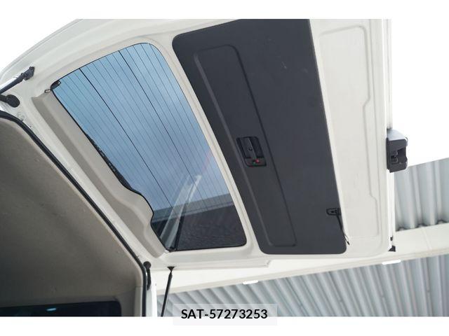Toyota REGIUSACE VAN 2013-07 8075343-29