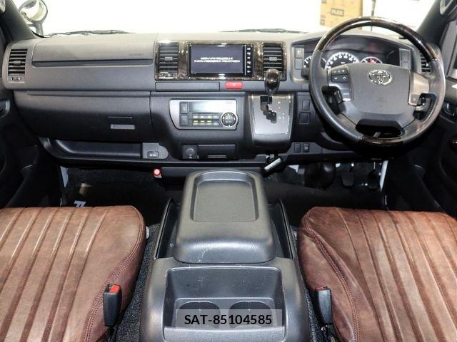 Toyota REGIUSACE VAN 2019-01 8075340-3