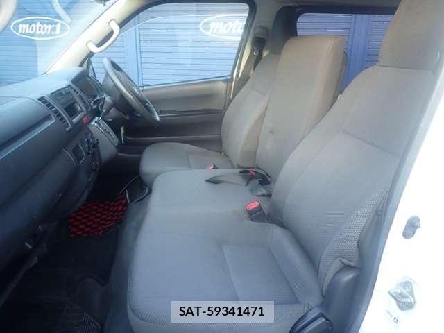 Toyota REGIUSACE VAN 2014-12 8101568-10
