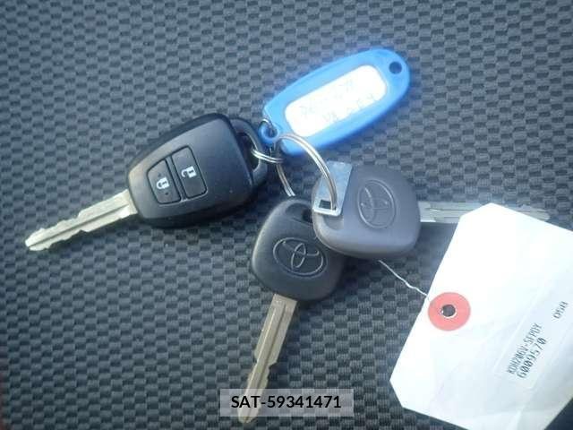 Toyota REGIUSACE VAN 2014-12 8101568-19