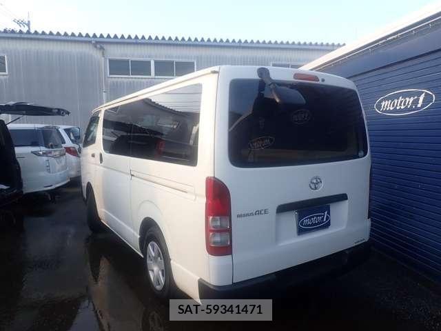 Toyota REGIUSACE VAN 2014-12 8101568-8
