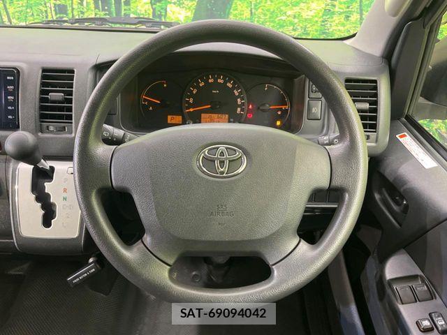 Toyota REGIUSACE VAN 2016-07 8159119-10