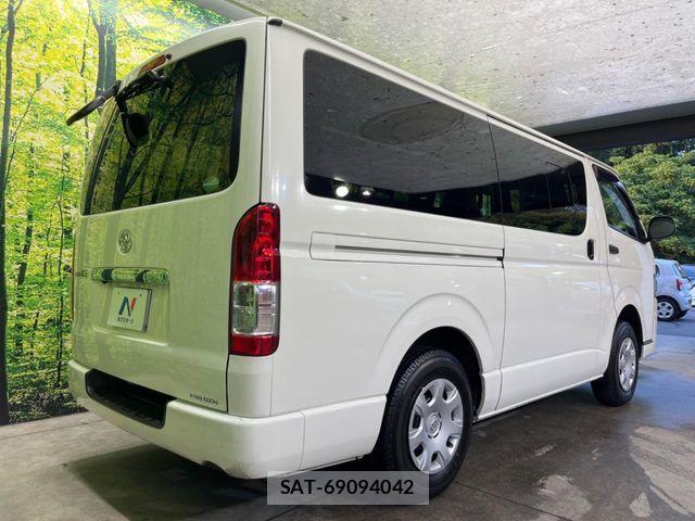 Toyota REGIUSACE VAN 2016-07 8159119-16