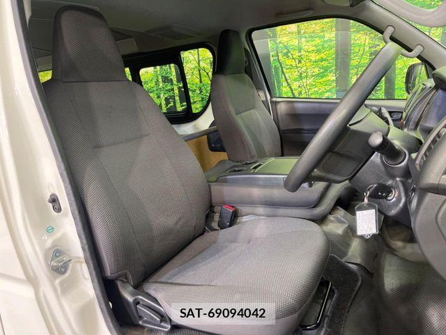 Toyota REGIUSACE VAN 2016-07 8159119-7